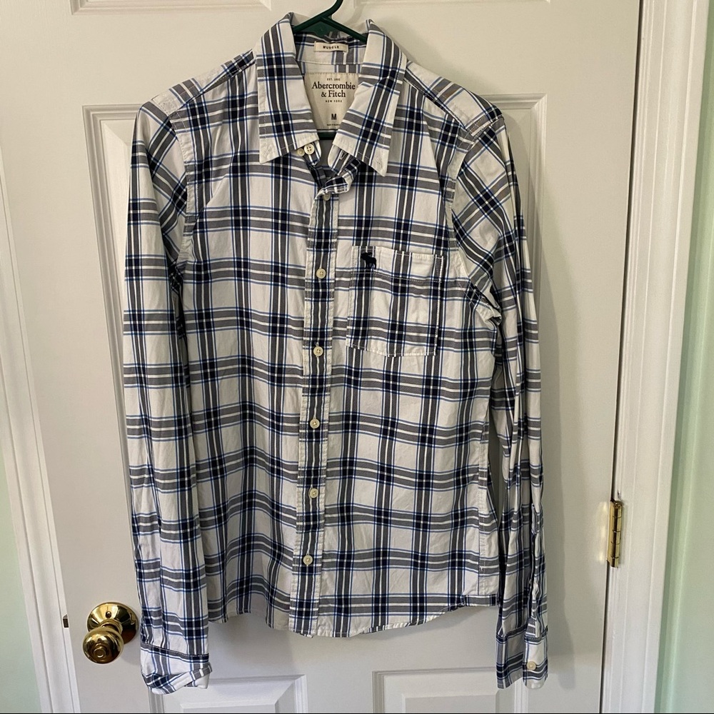 Men’s Abercrombie & Fitch Muscle Fit Shirt - 1